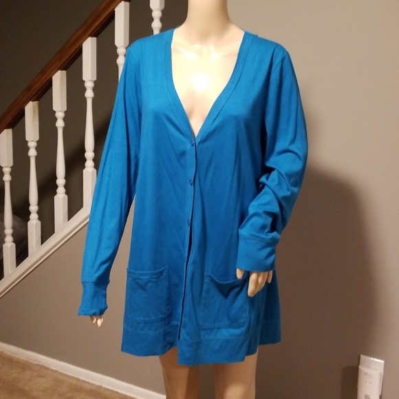L.L. Bean Sweaters - L.L.Bean button DOWN SWEATER